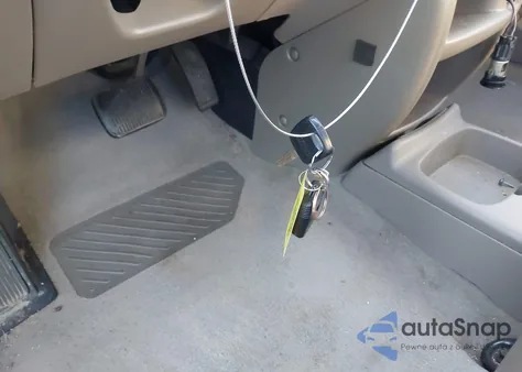 2001 Ford Escape Xls из США, поврежденный, VIN 1FMYU01161KC45255